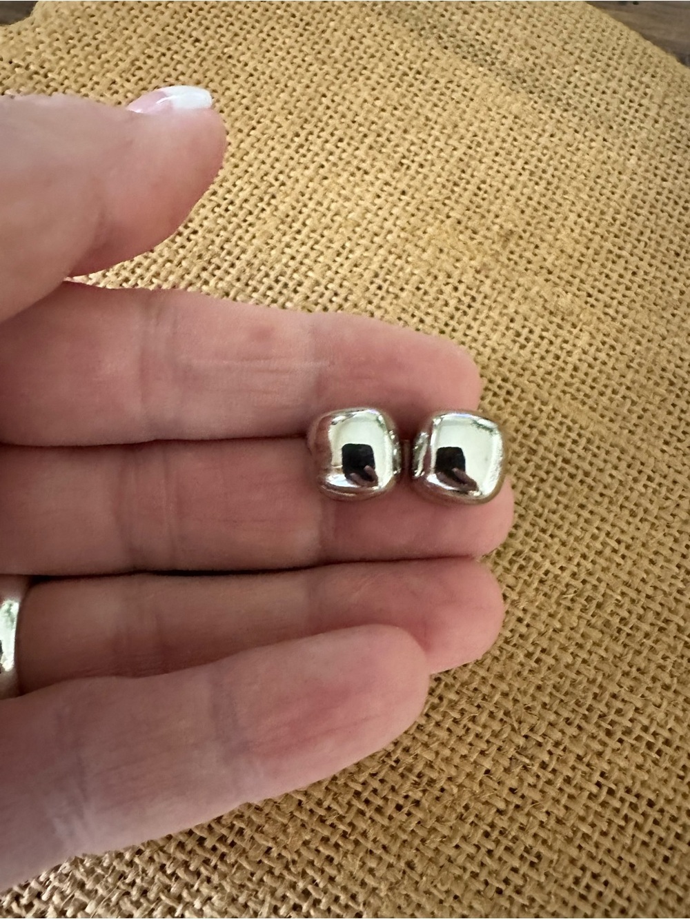 CHICO’S Silver-Tone Square Dome Stud Earrings